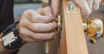 Amber Locksmith Store Valley Village, CA 818-738-7927 Amber Locksmith Store Valley Village, CA 818-738-7927 - Install-new-lock